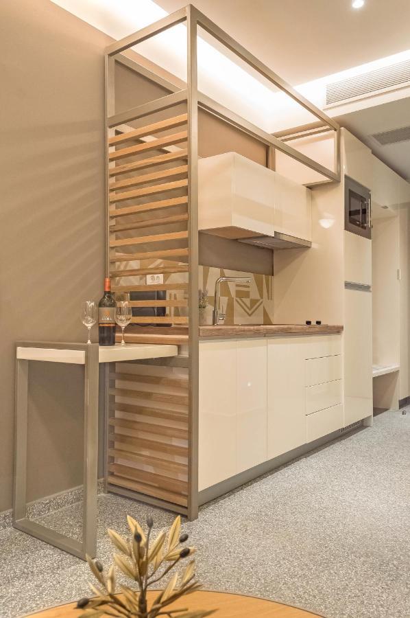 Eco Green Residences & Suites Toroni Bagian luar foto