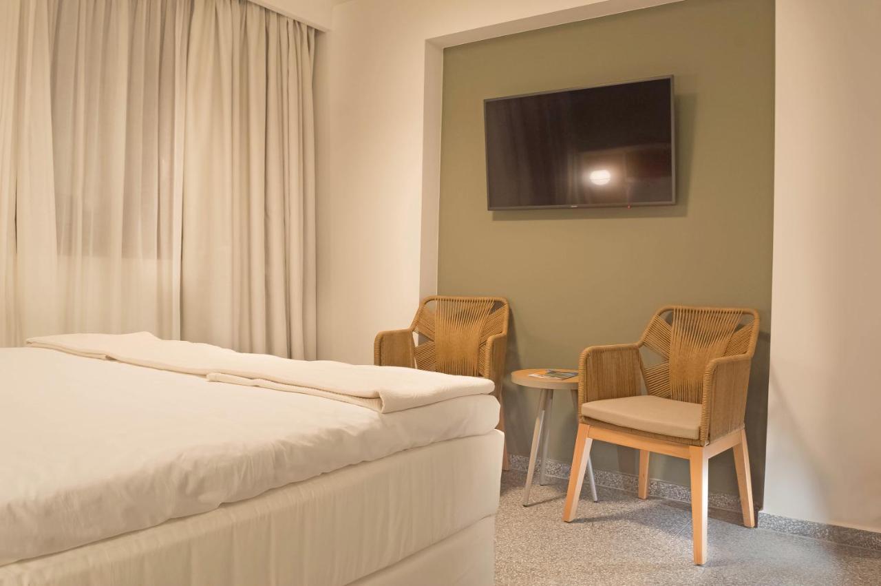 Eco Green Residences & Suites Toroni Bagian luar foto