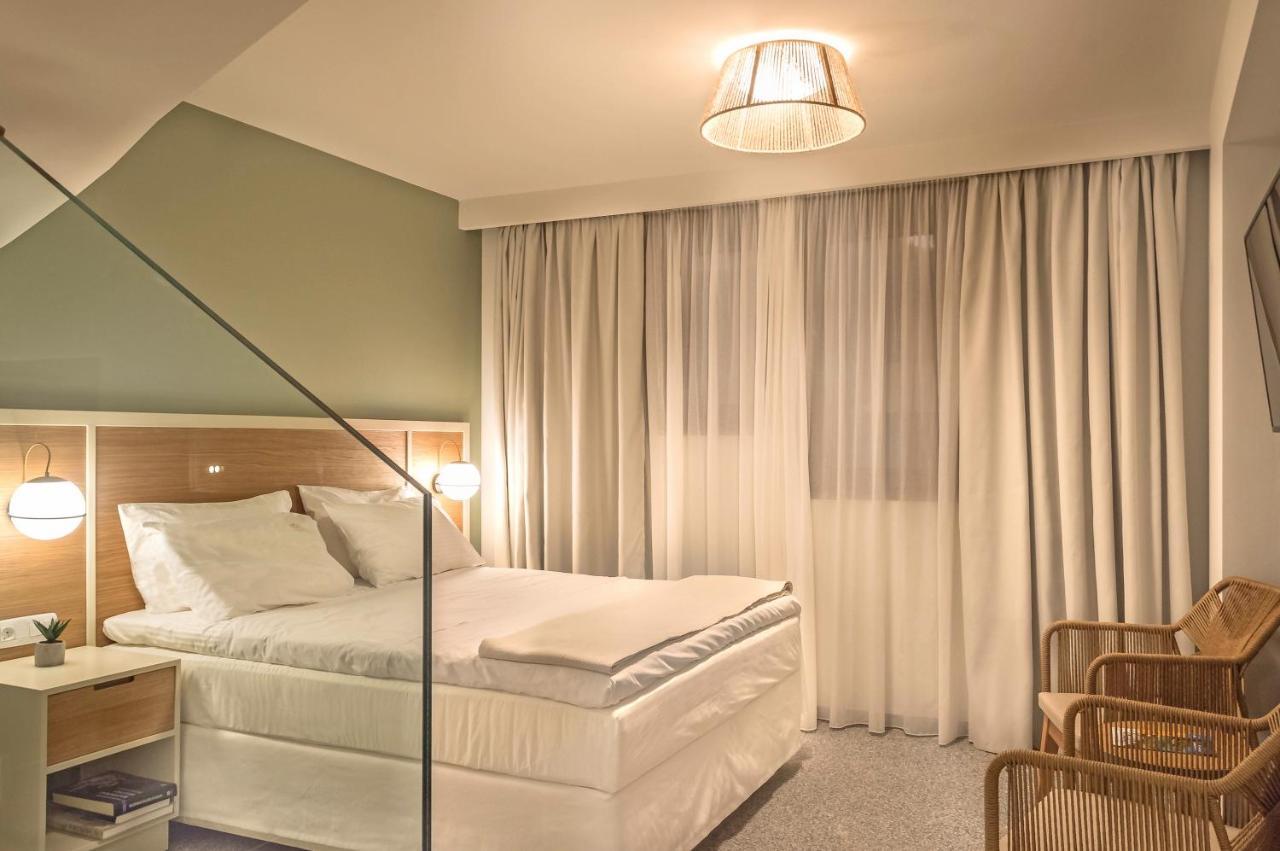 Eco Green Residences & Suites Toroni Bagian luar foto