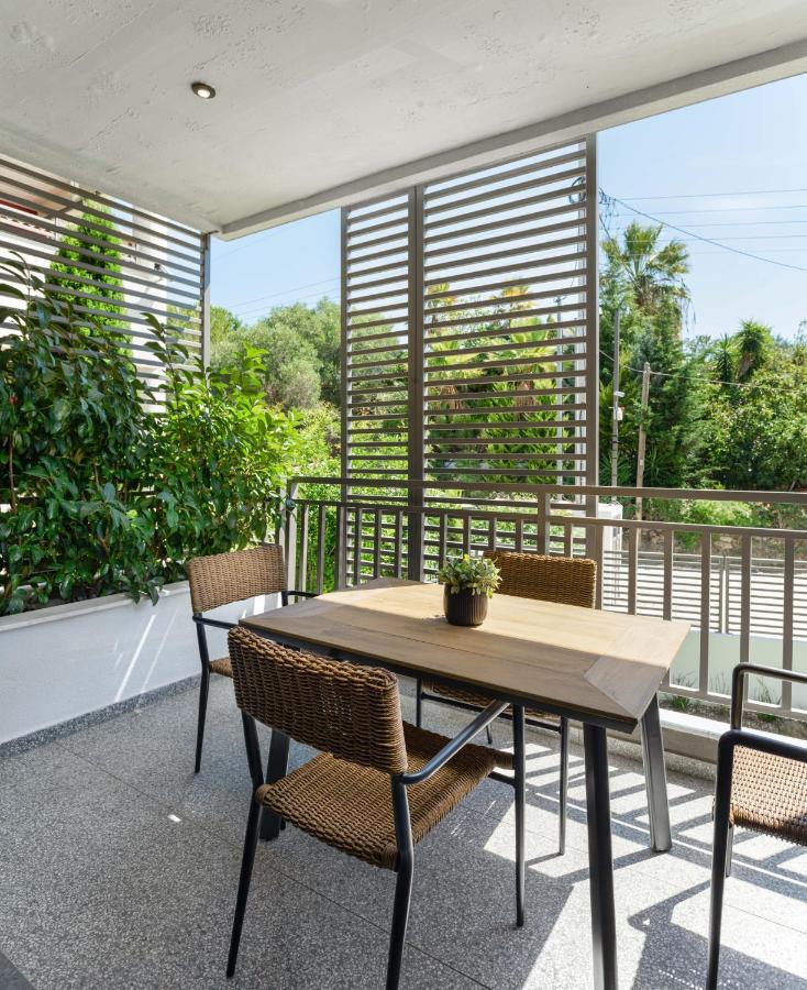 Eco Green Residences & Suites Toroni Bagian luar foto