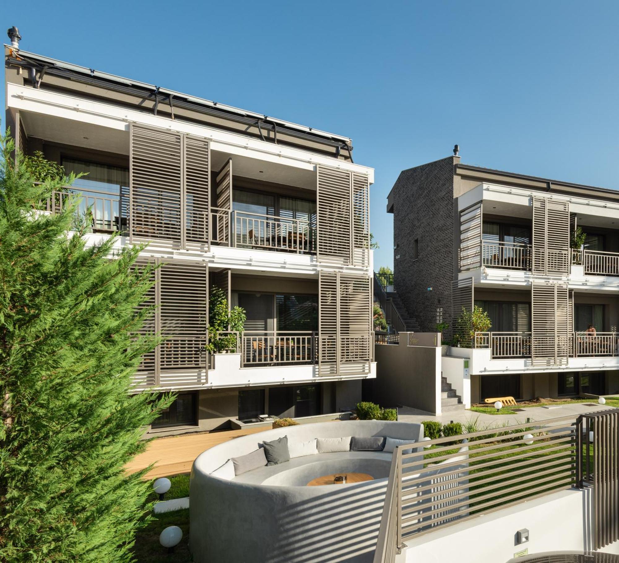 Eco Green Residences & Suites Toroni Bagian luar foto